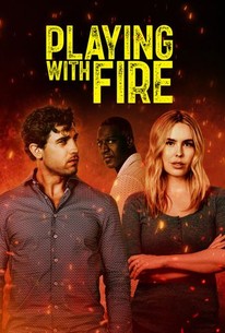 Affiche du film Playing with fire